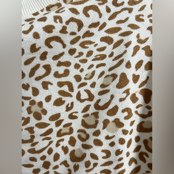 Women’s crew neck sweatshirt L large 12-14 cream brown animal Print‎ time & tru - Picture 5 of 8